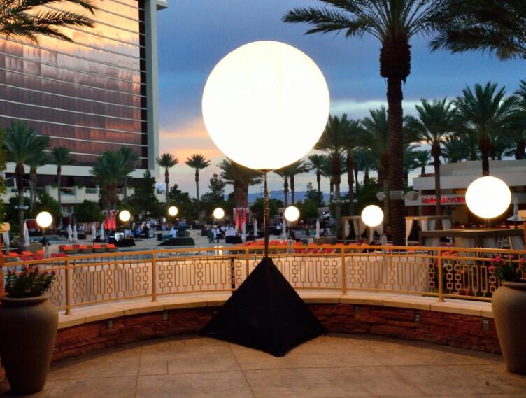 Event balloon light