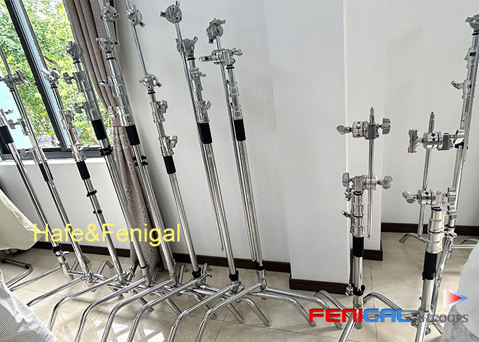 Air-Cushioned Light Stand – 18kg Capacity for Studio Photography